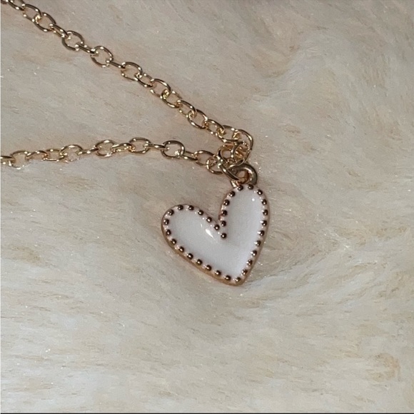 NEW 2 Pack Heart Necklaces - Picture 8 of 9